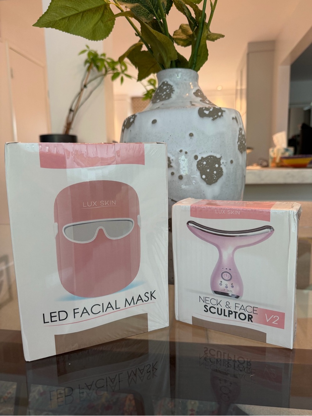 Lux Skin LED Facial Mask & Neck + Face Sculptor - Pink